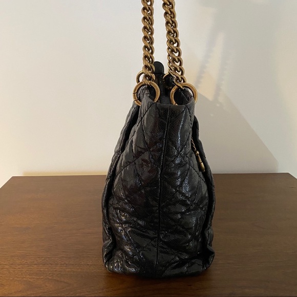 Chanel Coco Pleats Tote - black / metallic - Picture 2 of 6